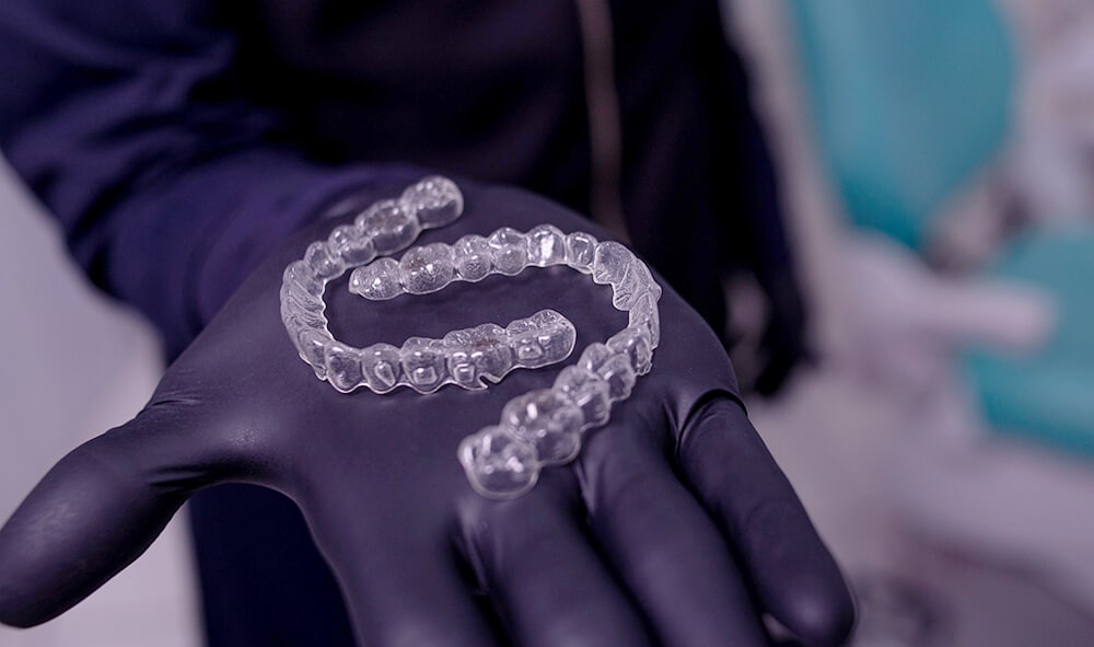 Invisalign en Vigo tratamiento de ortodoncia invisible