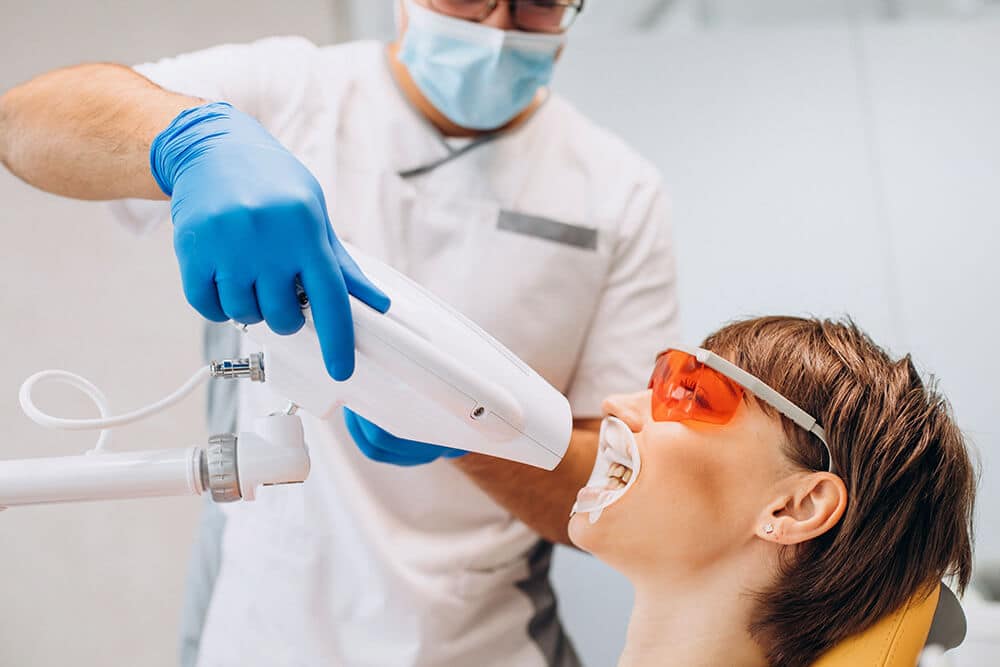 tipos de blanqueamiento dental por fotoactivación luz